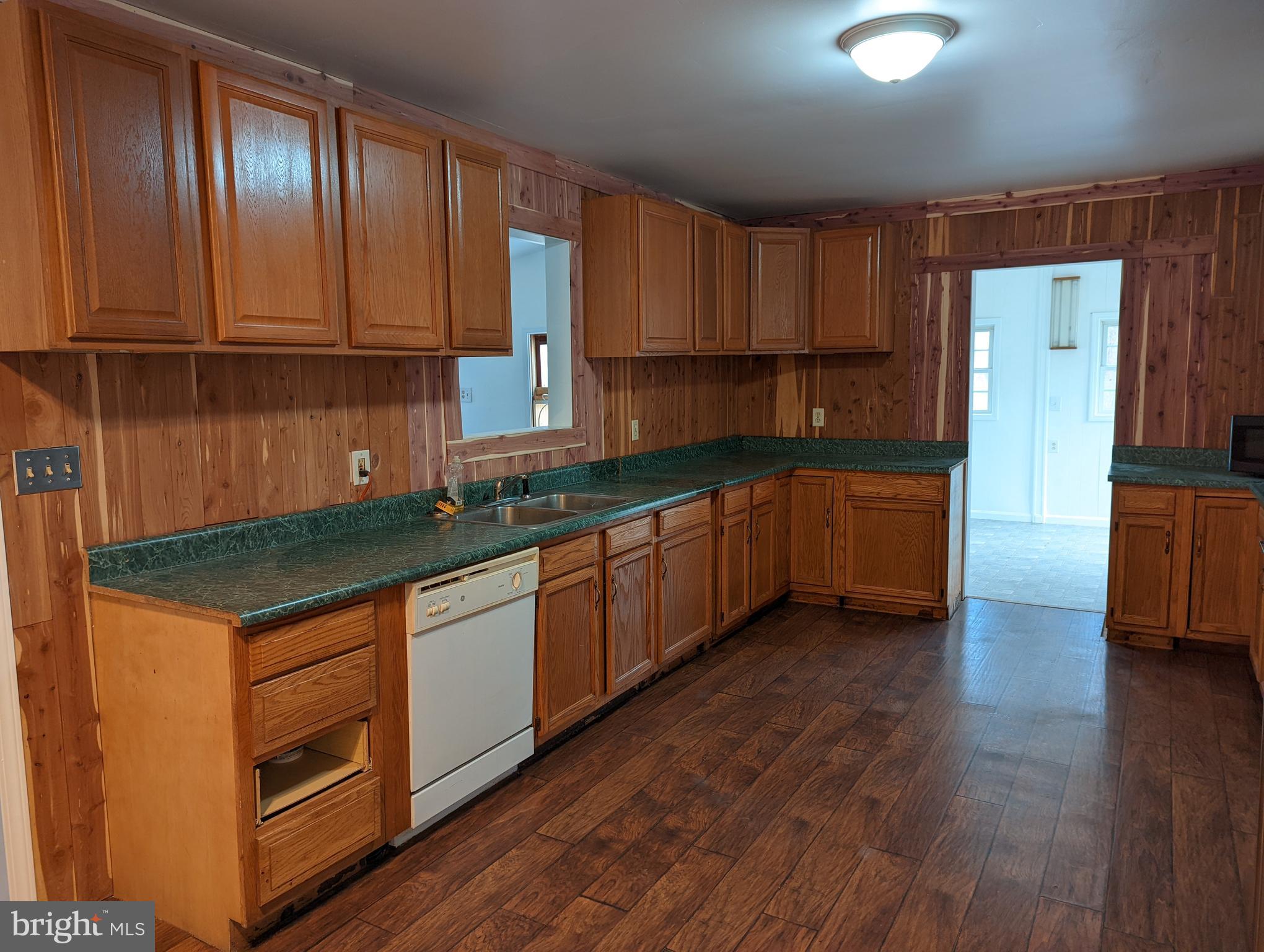 NORTH RIVER RUN - Residential