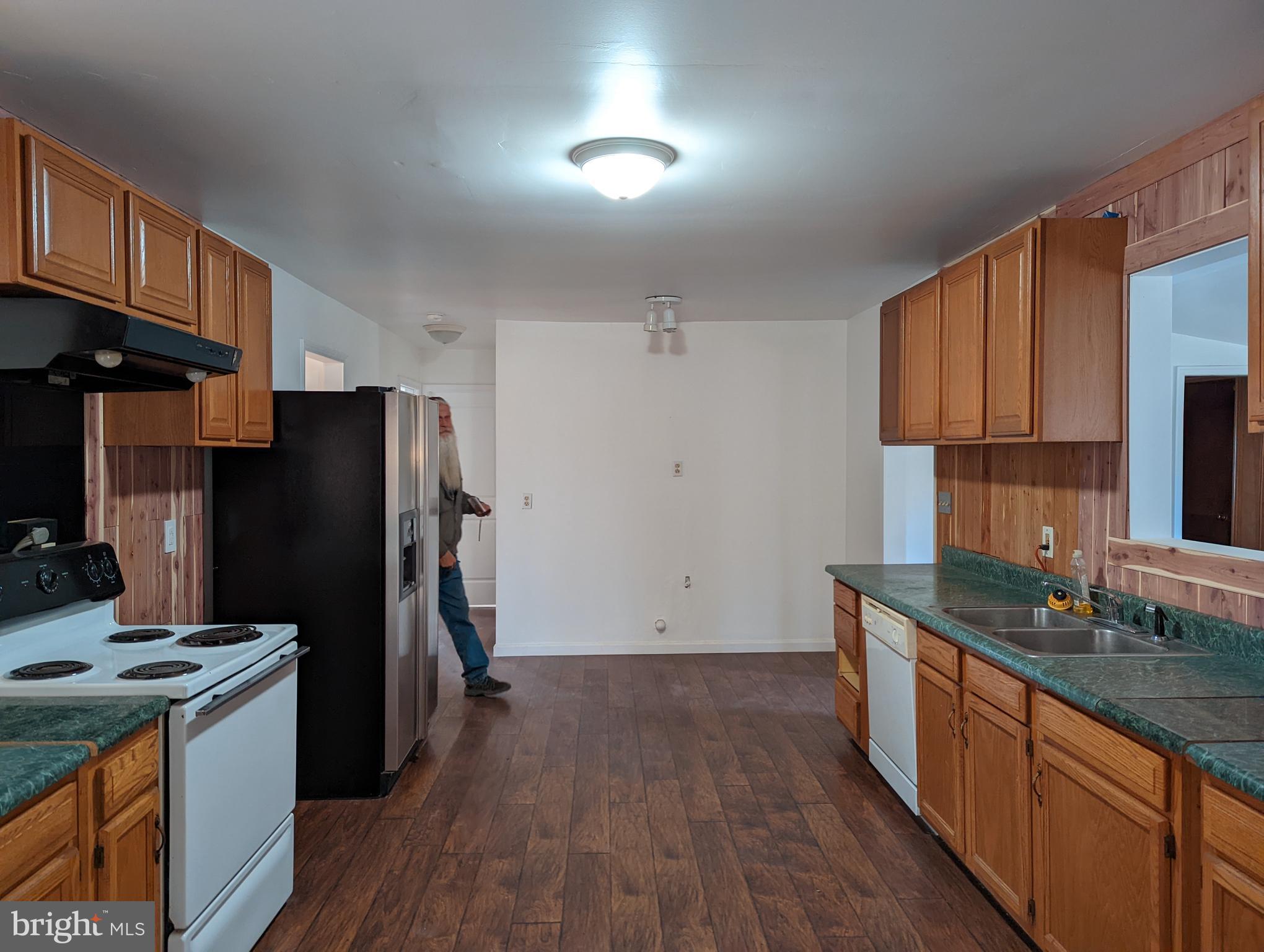 NORTH RIVER RUN - Residential
