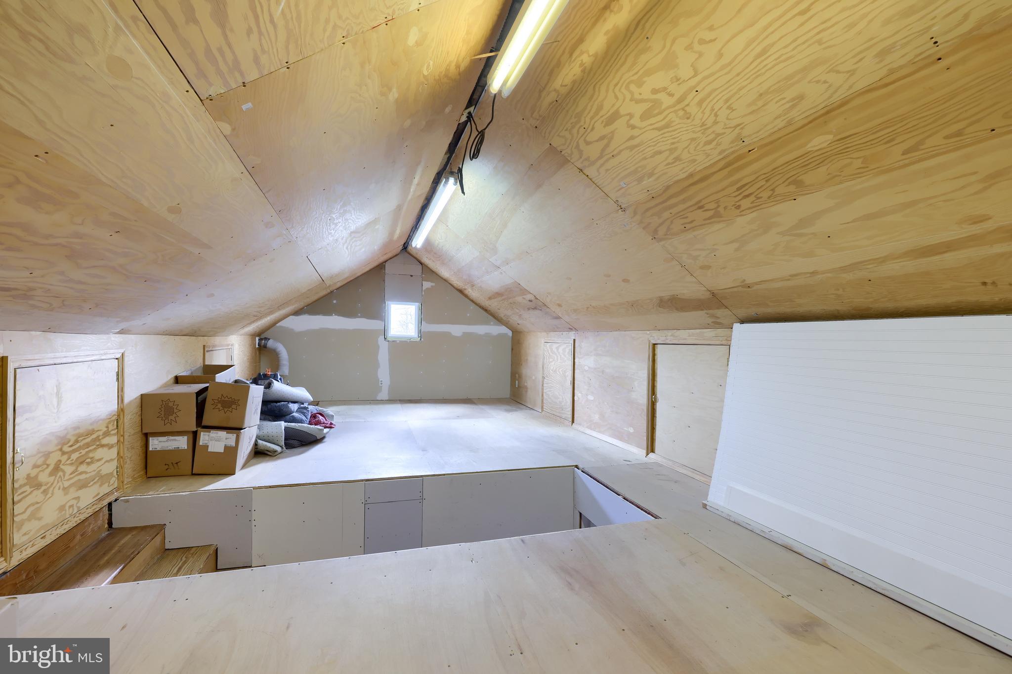 MARLBOROUGH WEST - Residential