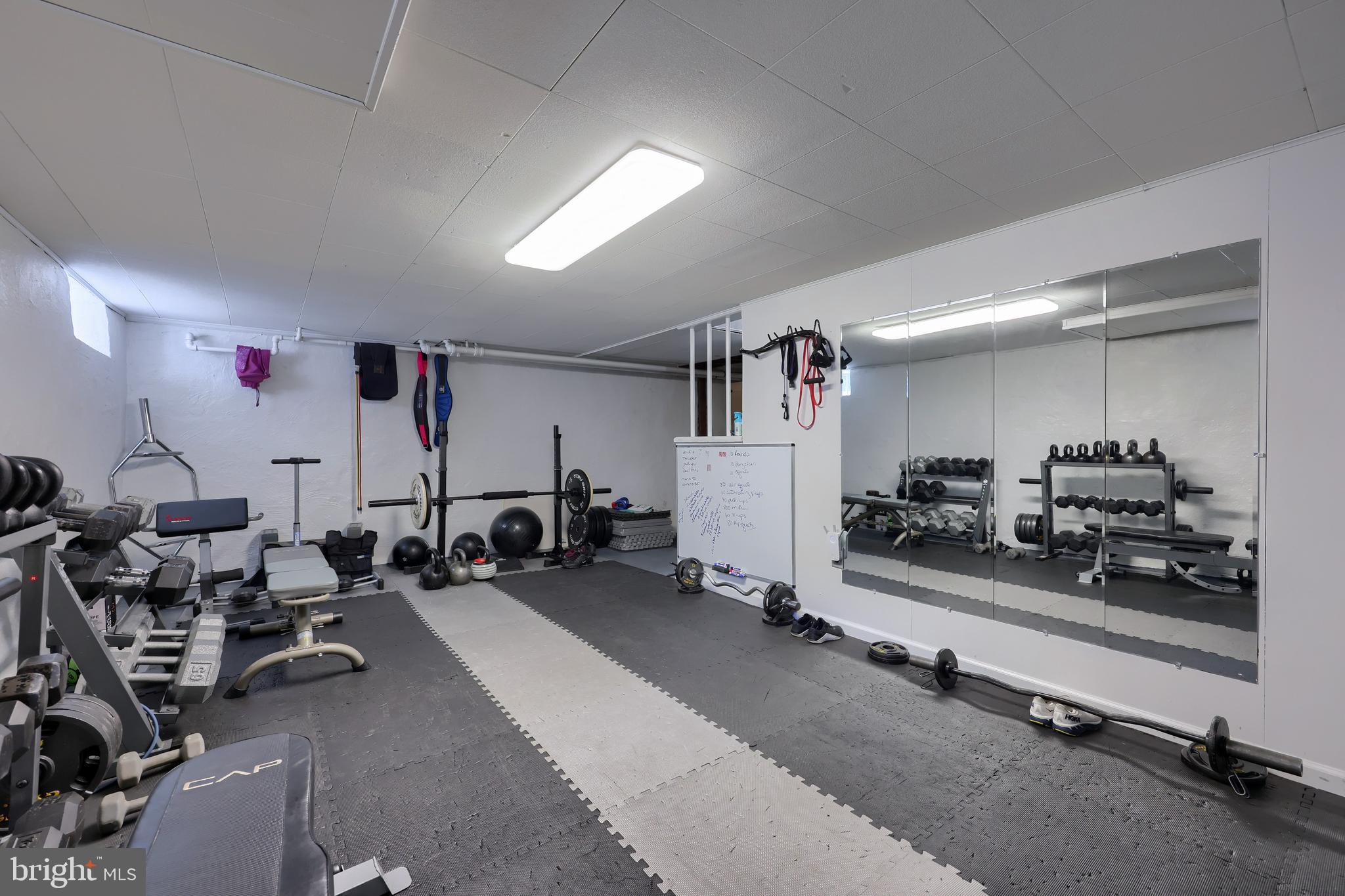 MARLBOROUGH WEST - Residential