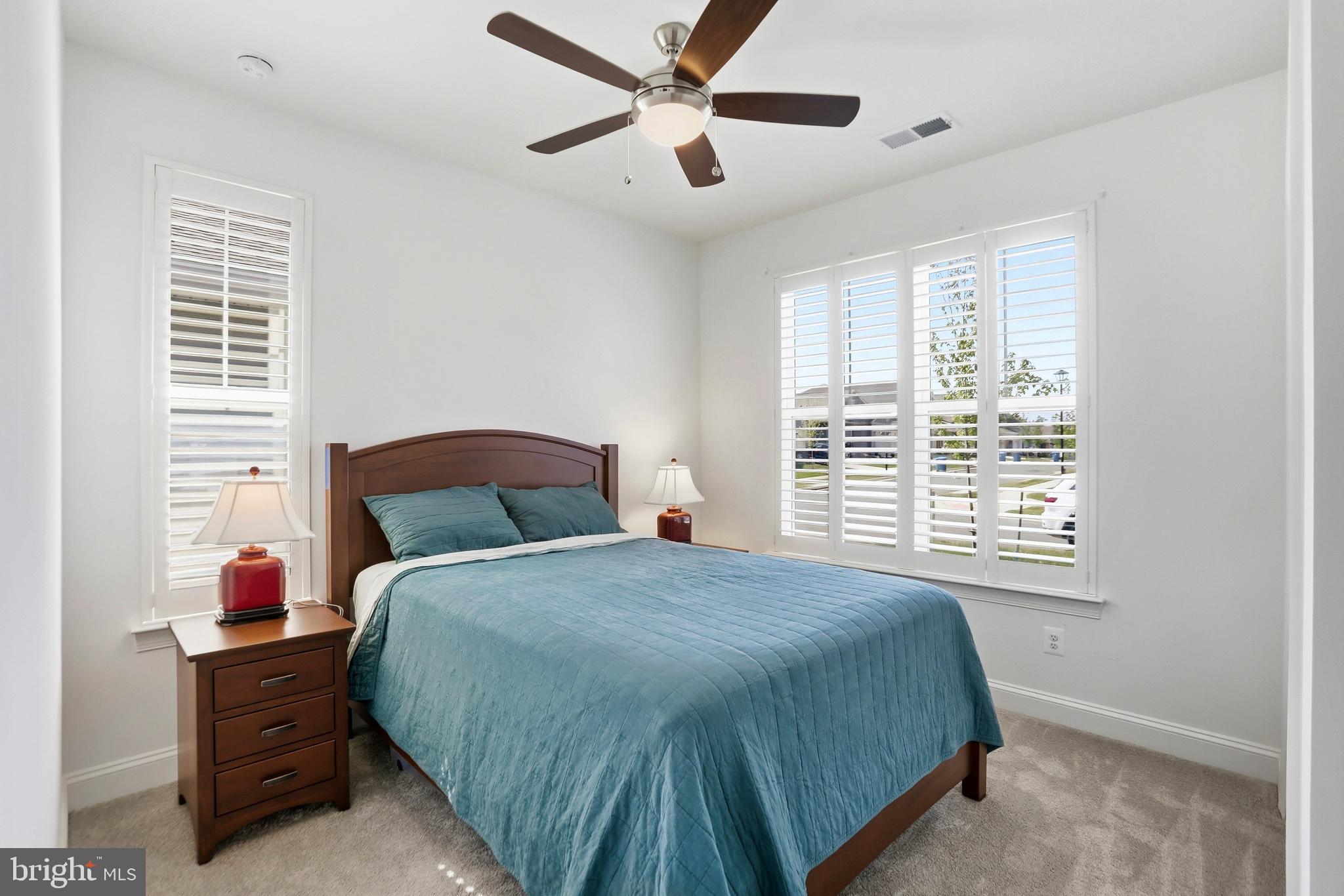 LAKE FREDERICK - Residential