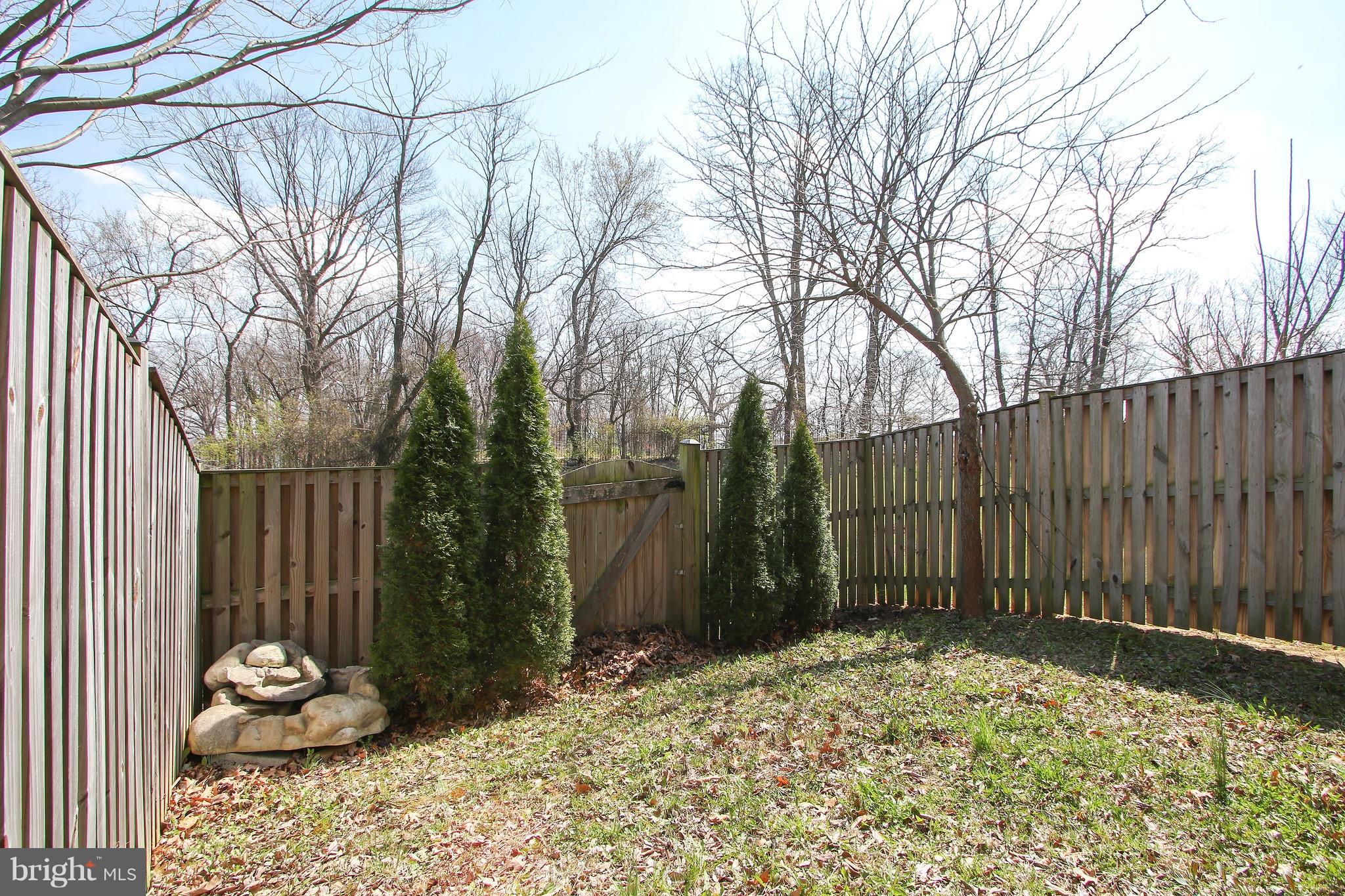 LINCOLN TERRACE - Residential
