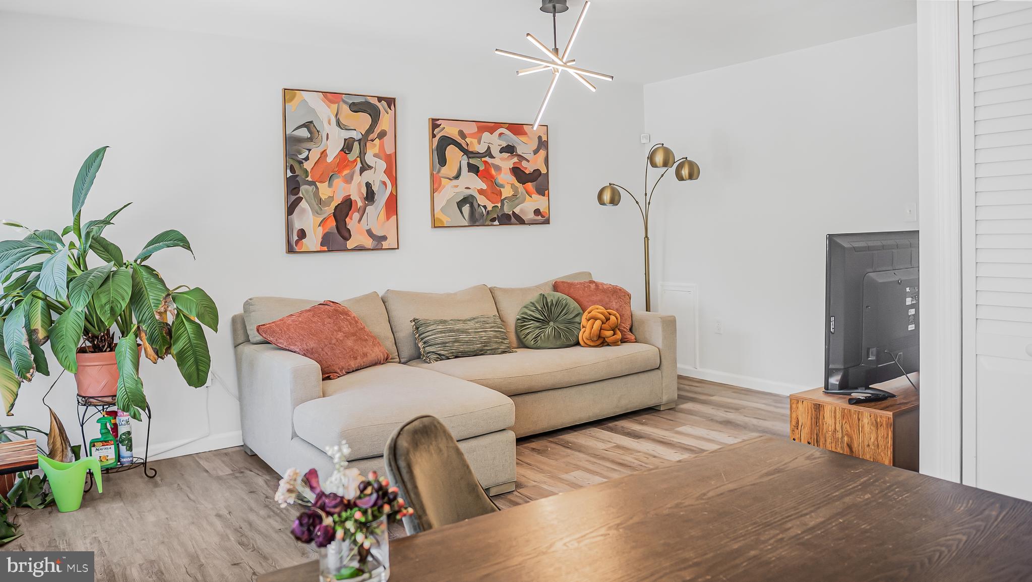 PALMER PARK - Residential