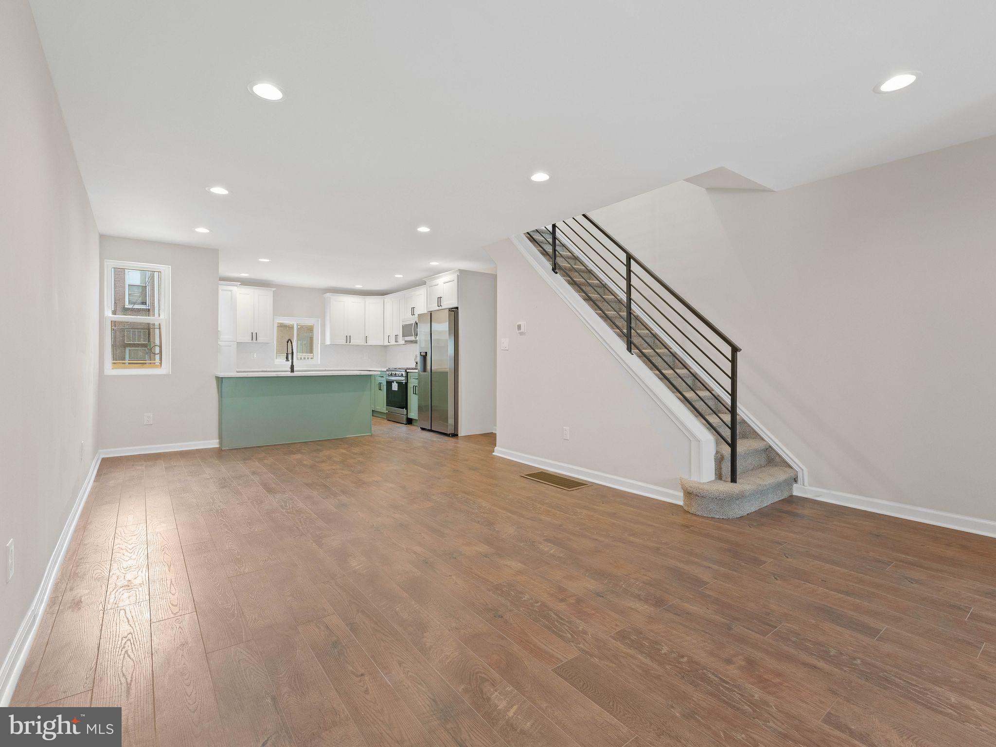 PHILADELPHIA (SOUTHWEST) - Residential