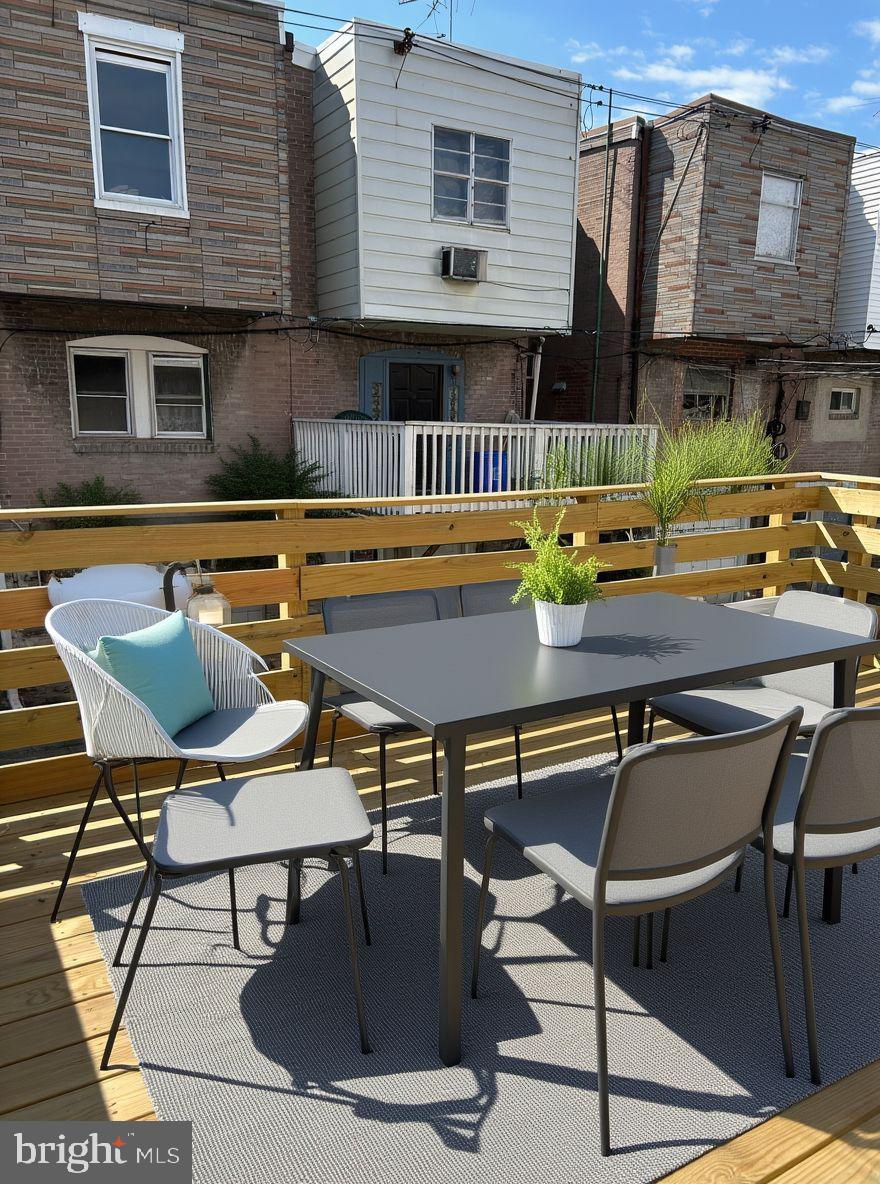 PHILADELPHIA (SOUTHWEST) - Residential