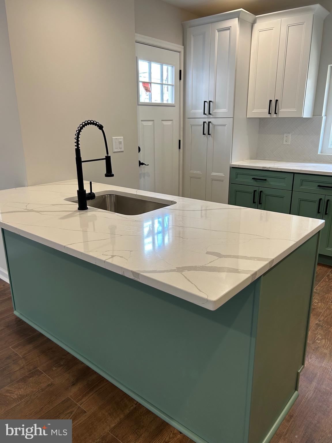 PHILADELPHIA (SOUTHWEST) - Residential