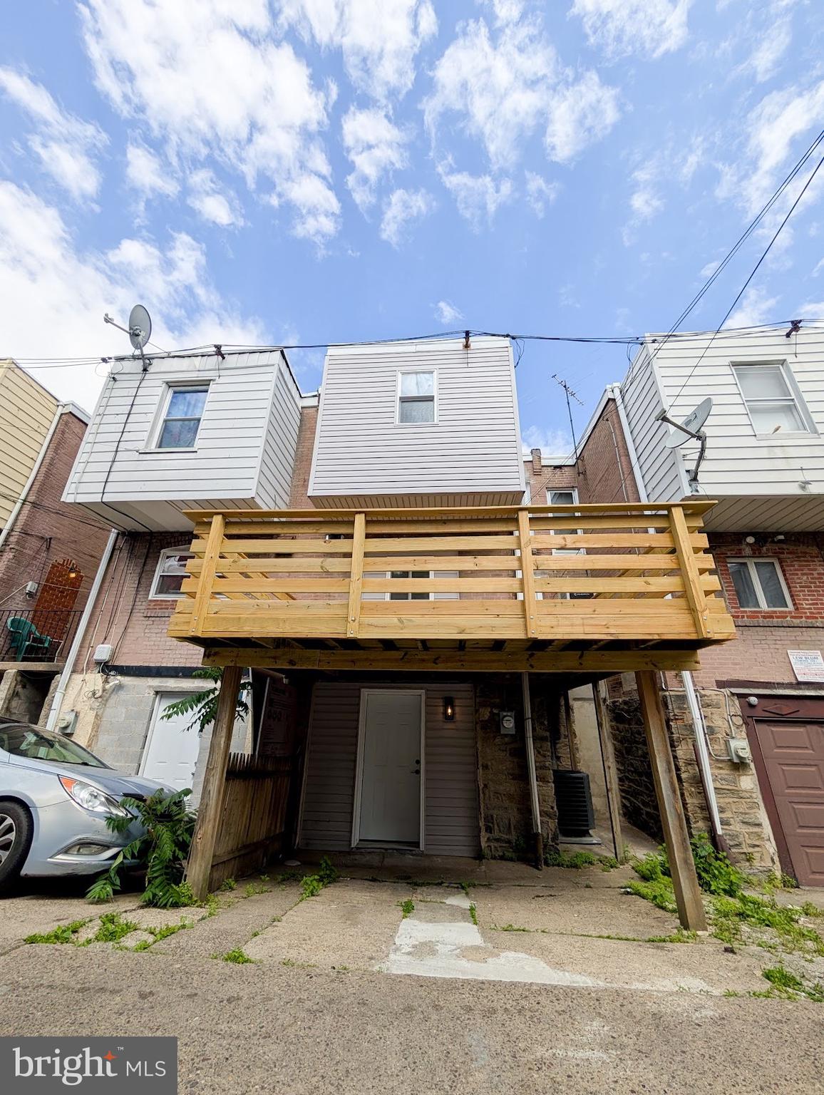 PHILADELPHIA (SOUTHWEST) - Residential