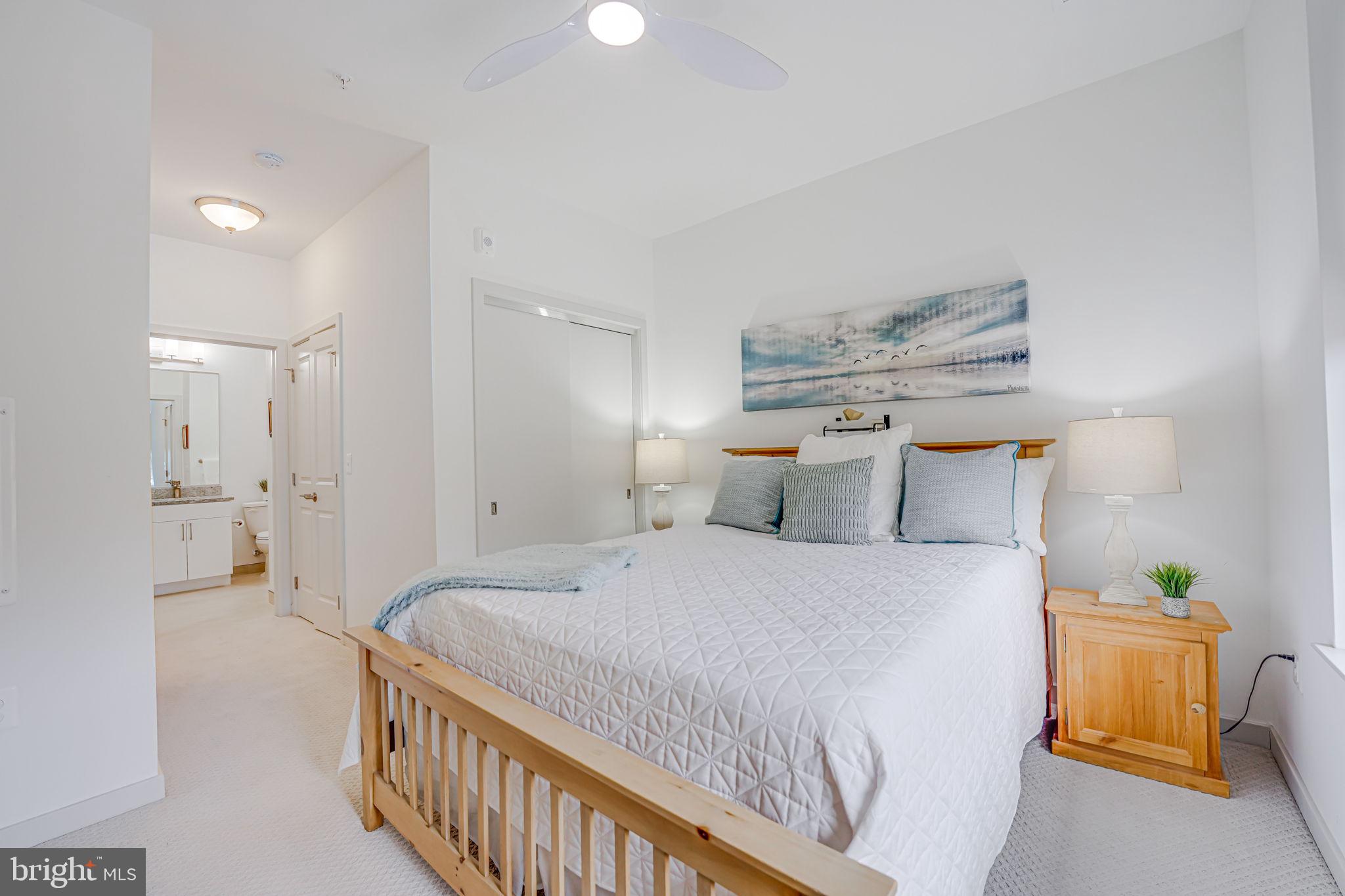 BOULEVARD VI TOWNS - Residential
