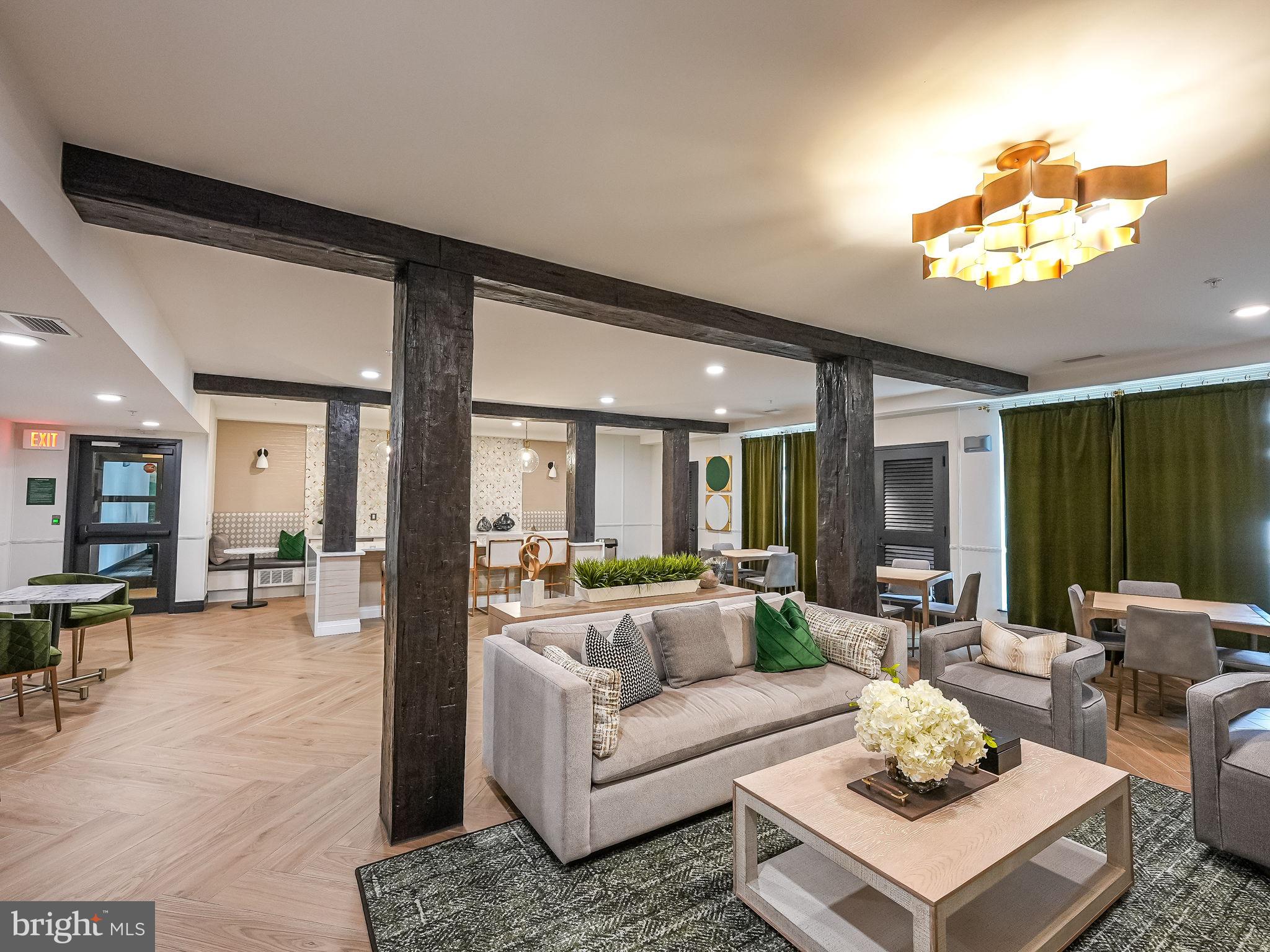 BOULEVARD VI TOWNS - Residential