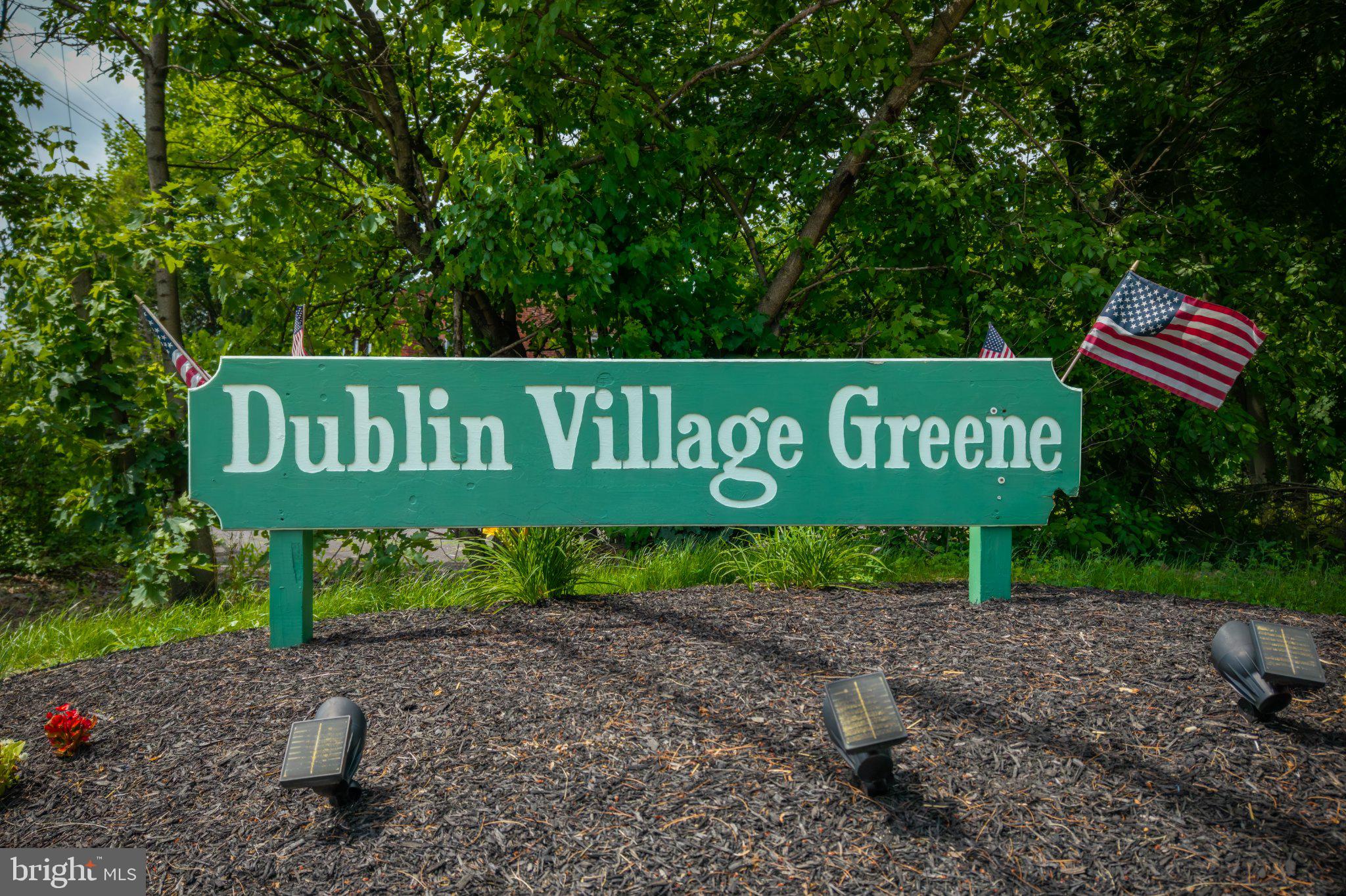 VILLAGE GREENE - Residential
