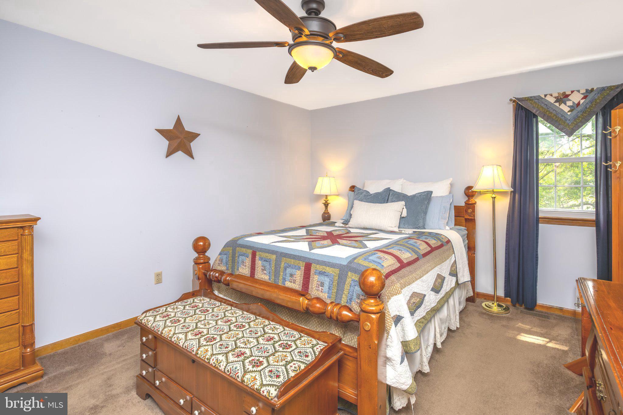 VILLAGE GREENE - Residential