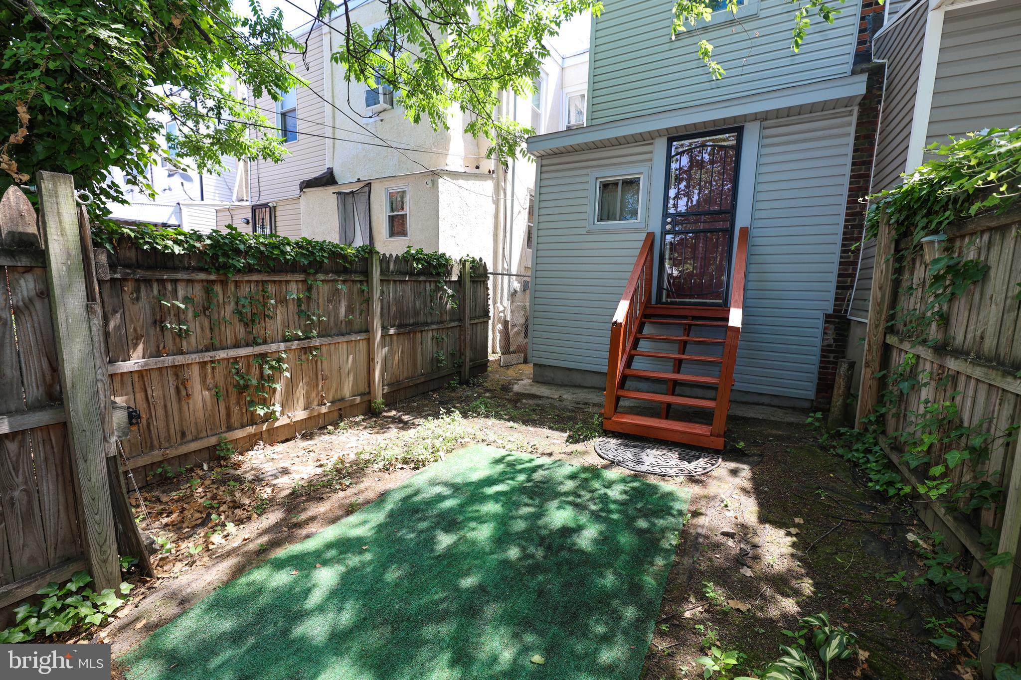 COBBS CREEK - Residential
