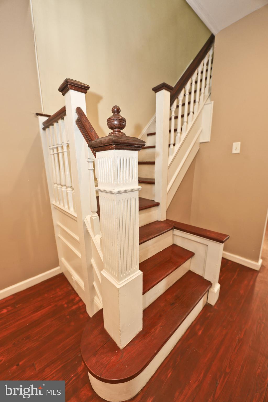 COBBS CREEK - Residential