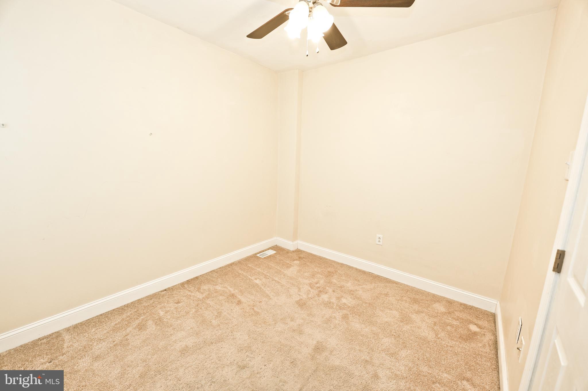 COBBS CREEK - Residential