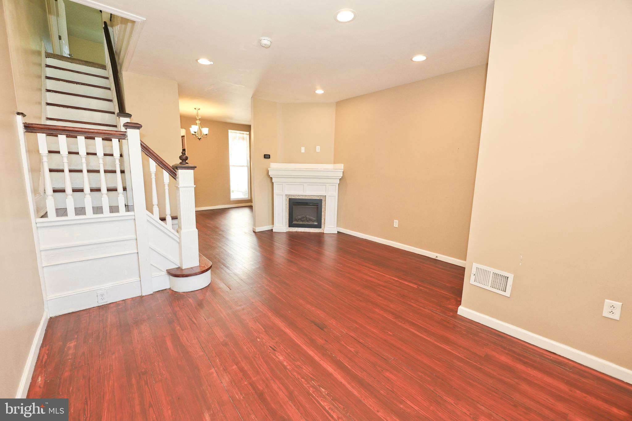 COBBS CREEK - Residential