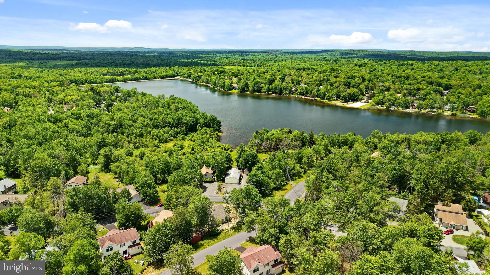 POCONO COUNTRY PLACE - Residential