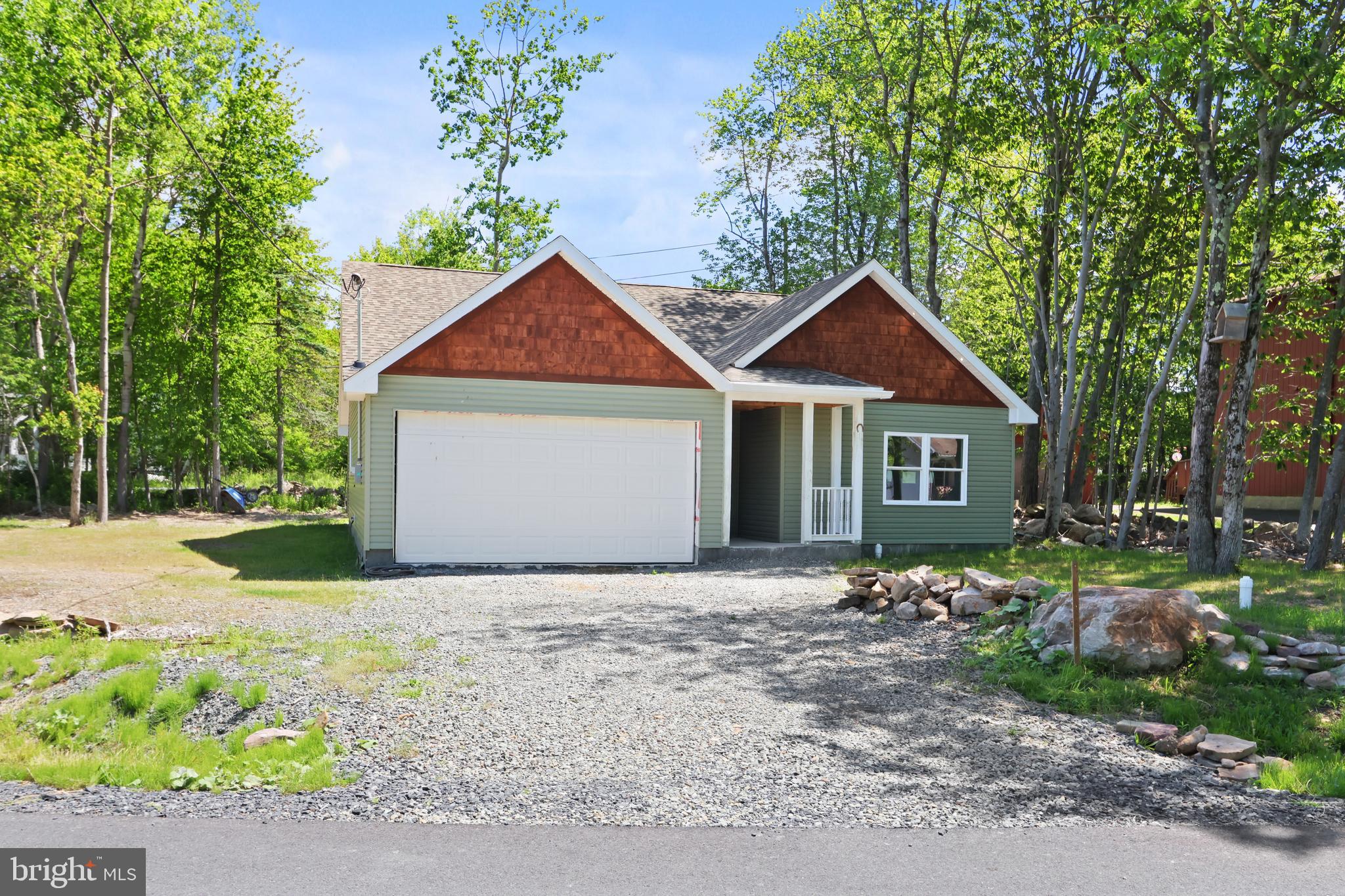 POCONO COUNTRY PLACE - Residential