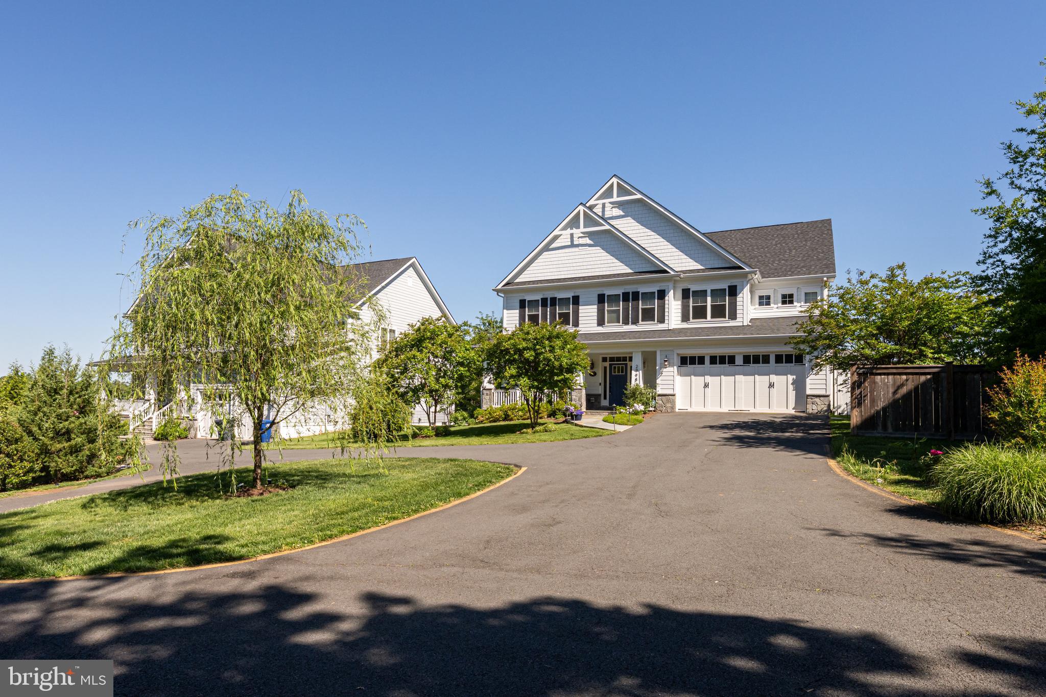 SLEEPY HOLLOW - Residential