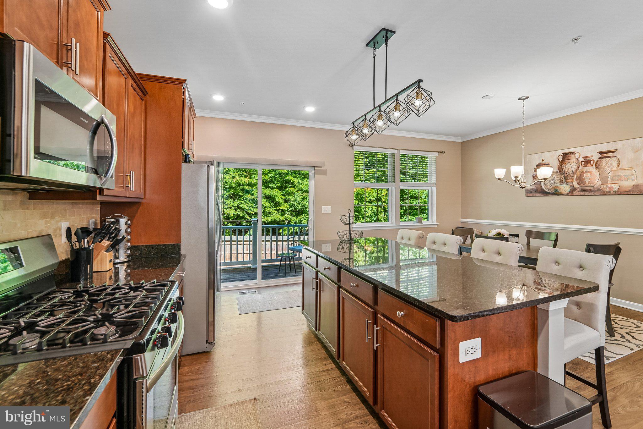 HIDDEN MEADOWS - Residential