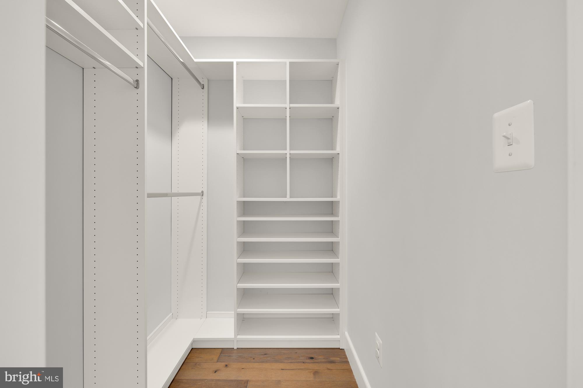 BROOKMONT - Residential