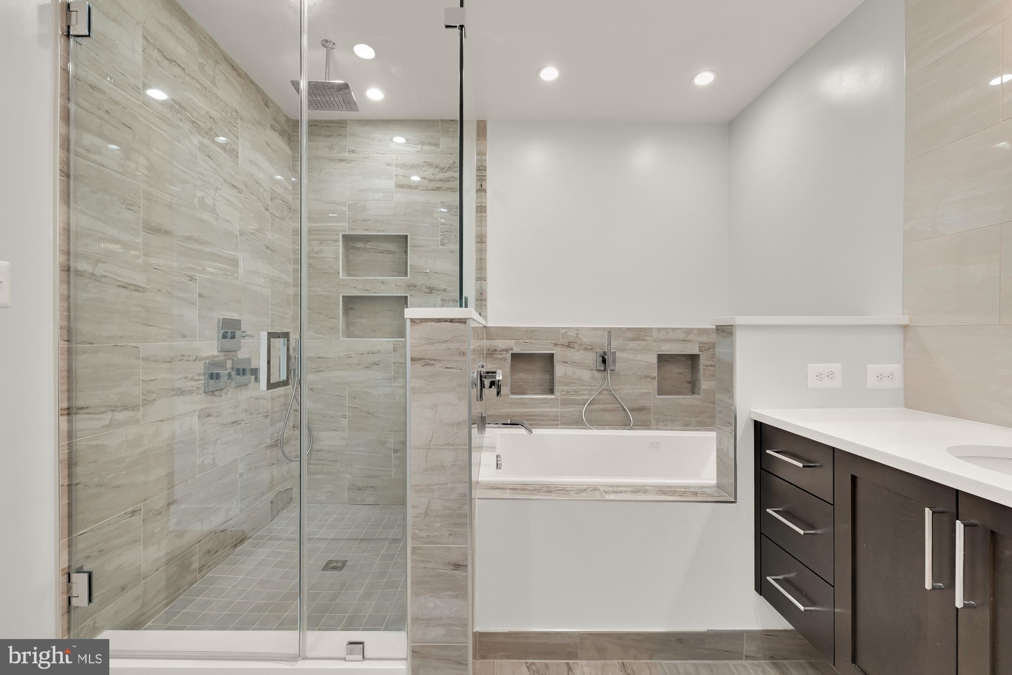 BROOKMONT - Residential