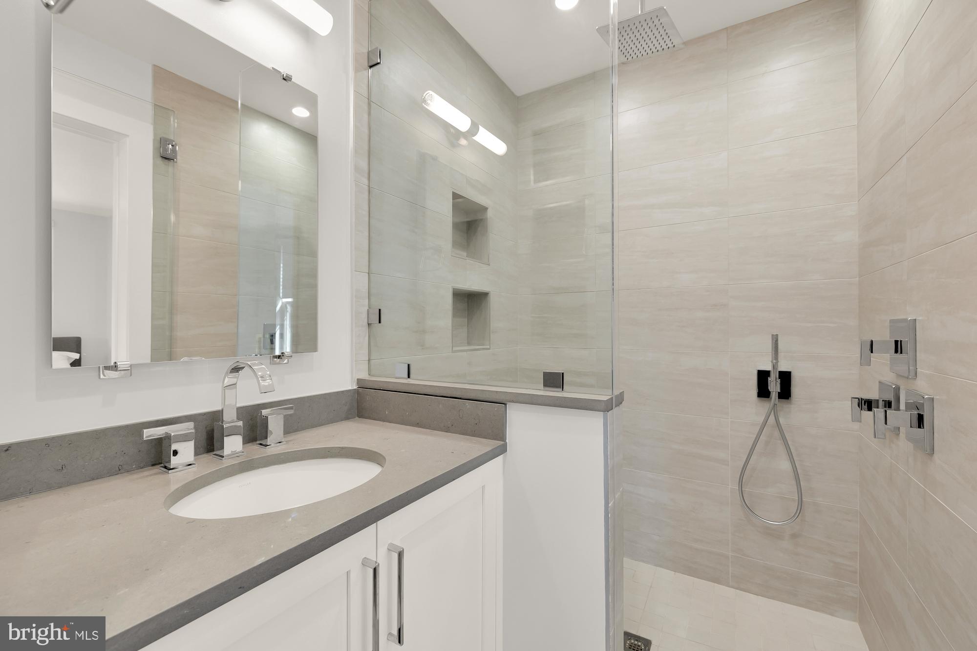 BROOKMONT - Residential