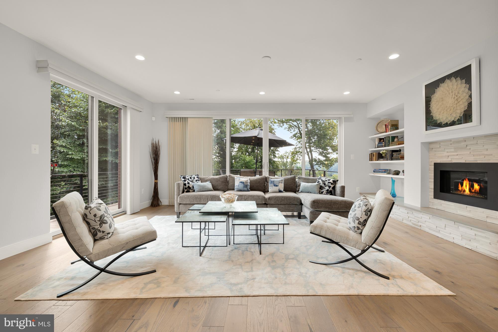 BROOKMONT - Residential