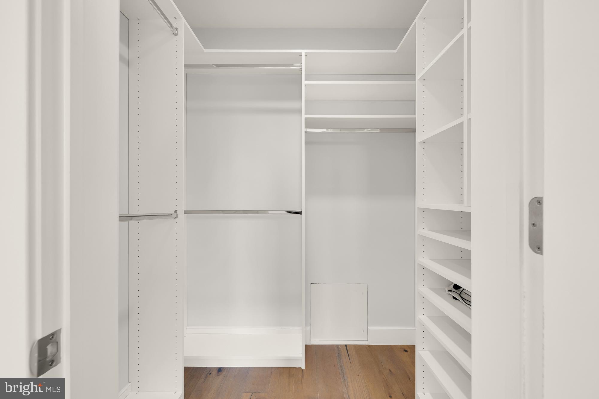 BROOKMONT - Residential