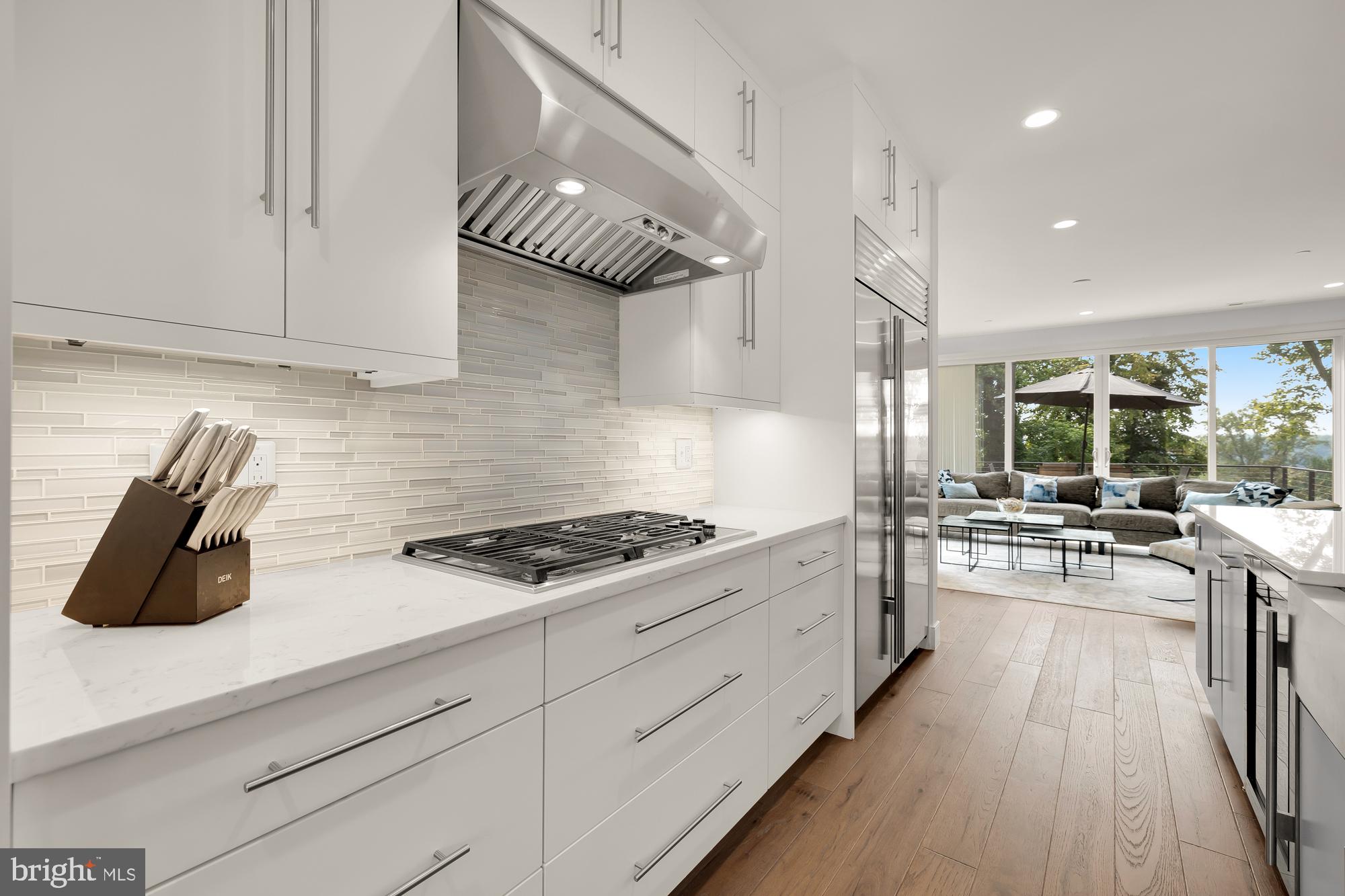 BROOKMONT - Residential