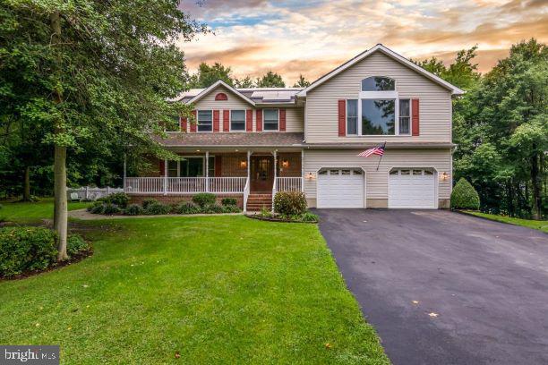 HAMPTON CHASE - Residential