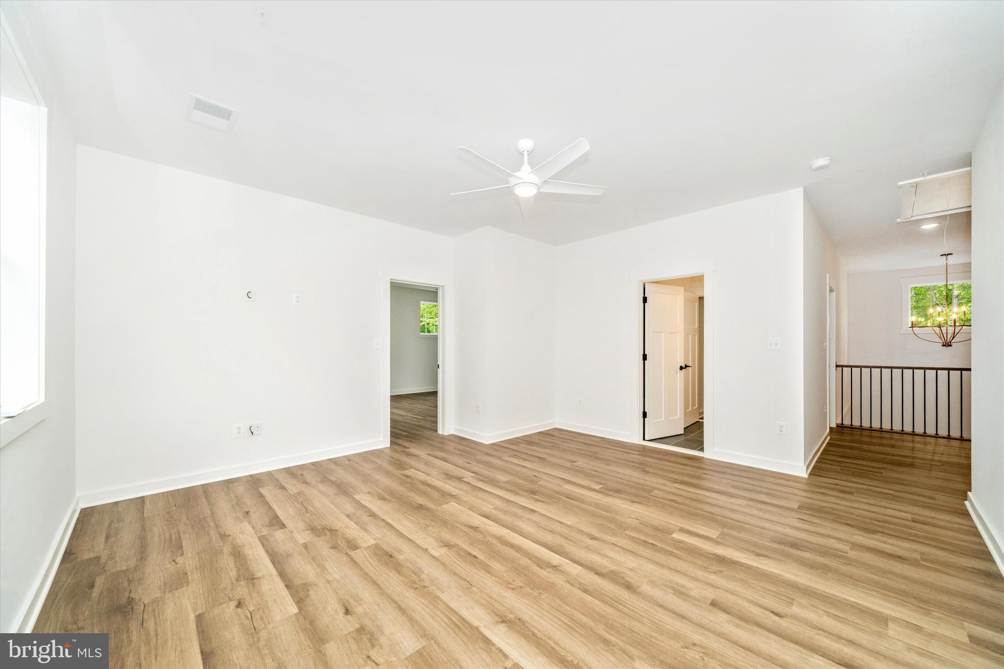 MILLERSVILLE - Residential