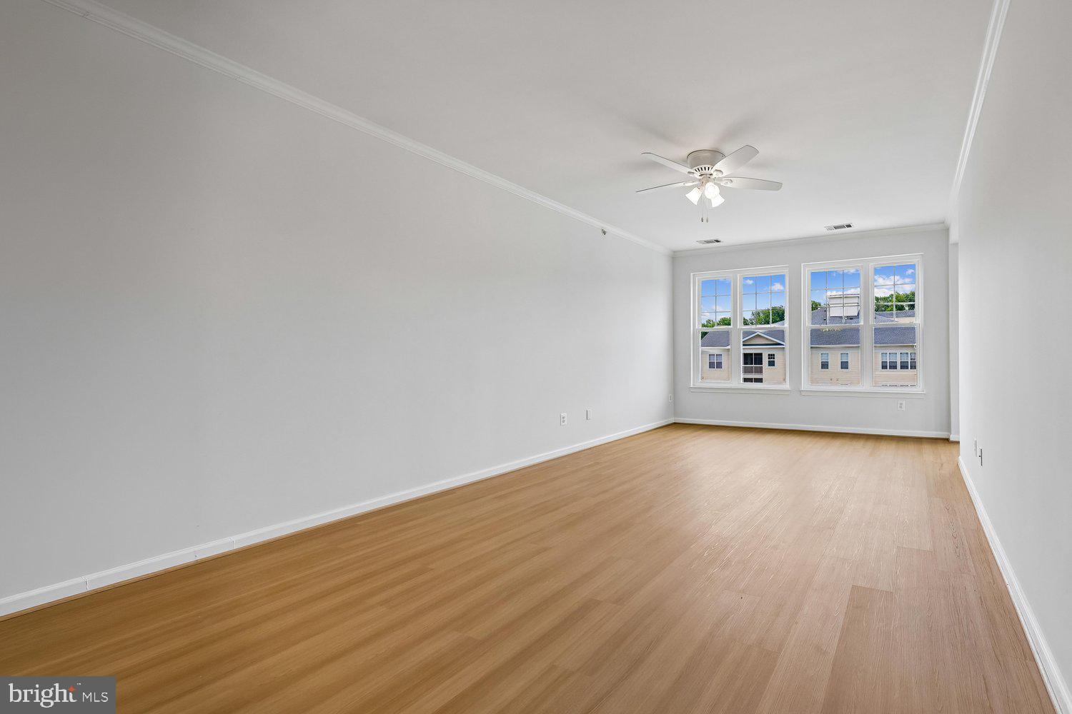 LAKELANDS RIDGE - Residential