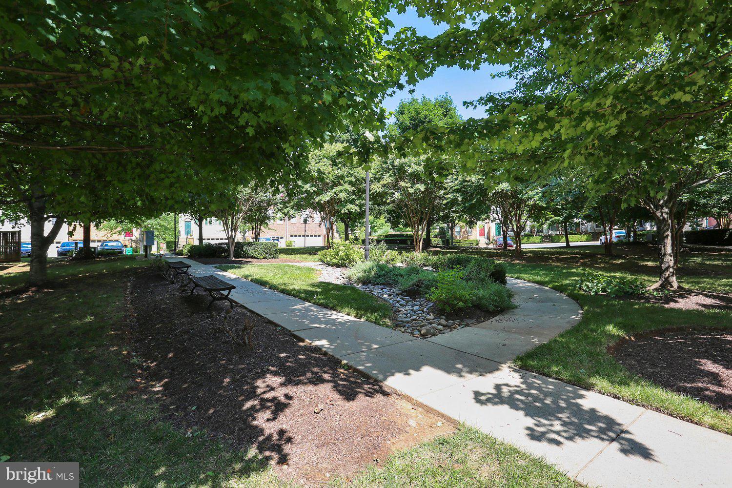 LAKELANDS RIDGE - Residential