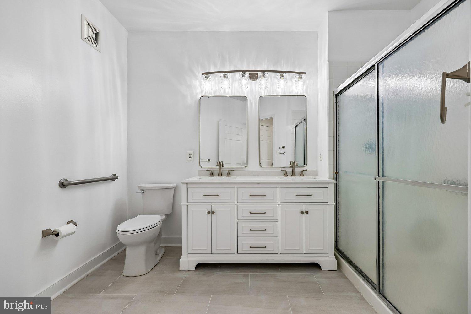 LAKELANDS RIDGE - Residential