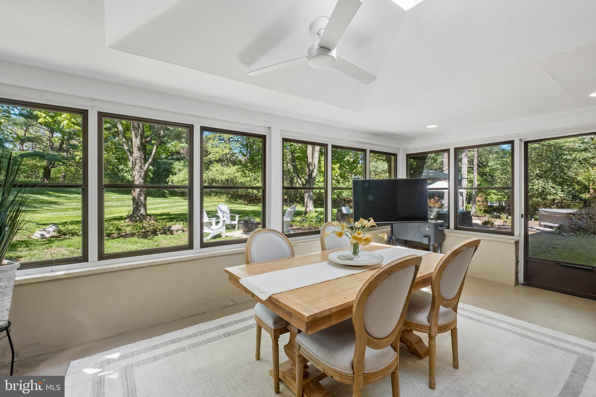 WOODBRIDGE MEADOWS - Residential