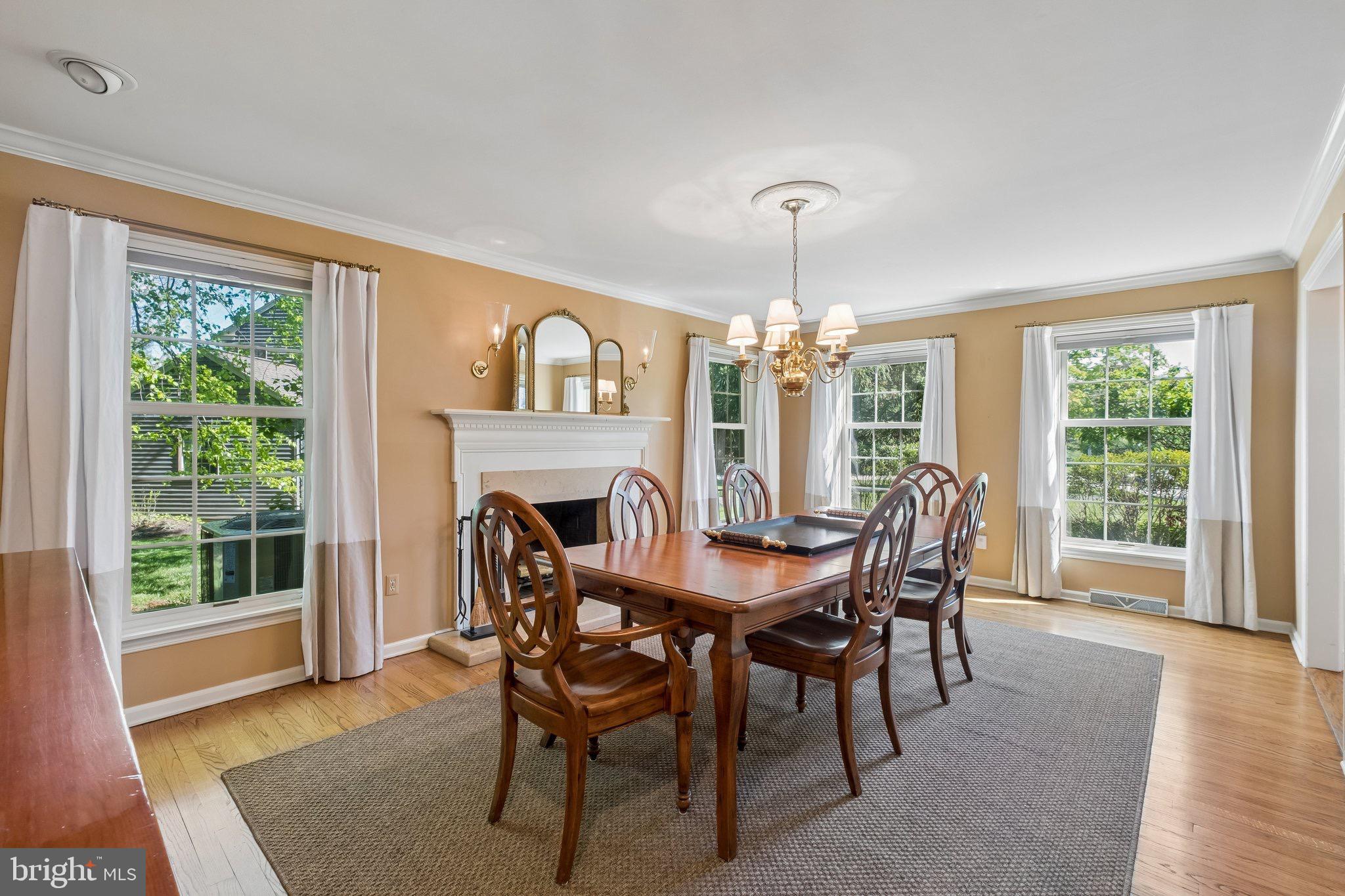 WOODBRIDGE MEADOWS - Residential