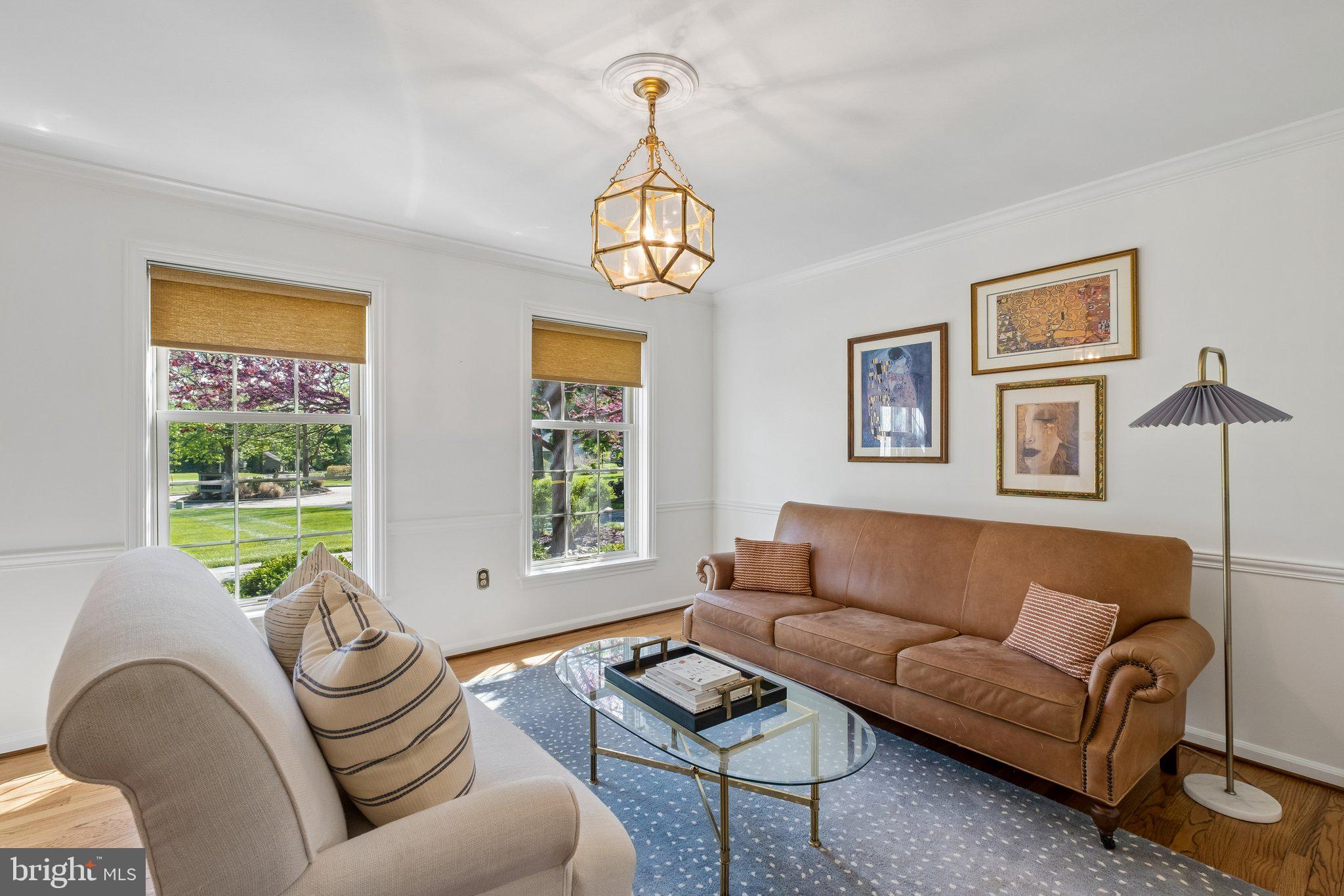 WOODBRIDGE MEADOWS - Residential