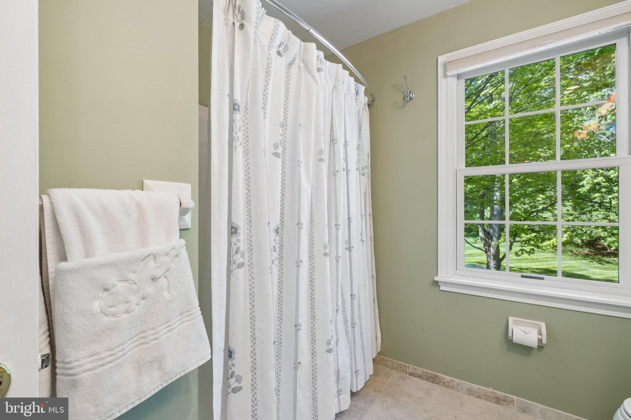WOODBRIDGE MEADOWS - Residential