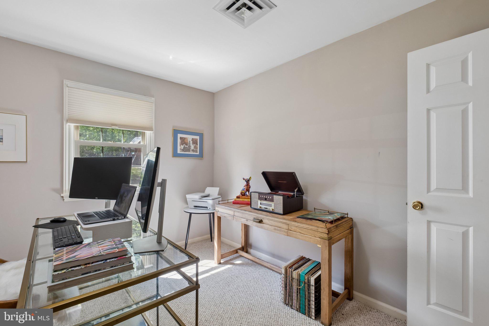 WOODBRIDGE MEADOWS - Residential