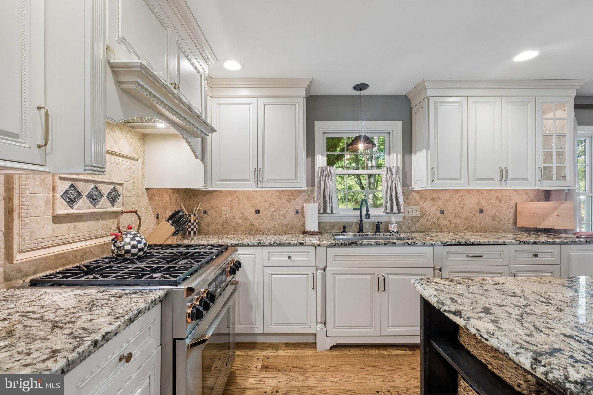 WOODBRIDGE MEADOWS - Residential