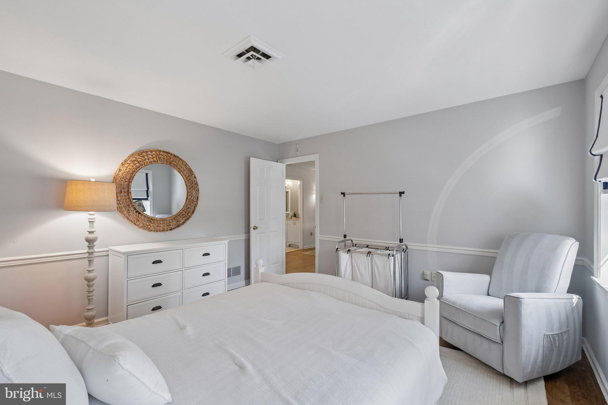 WOODBRIDGE MEADOWS - Residential