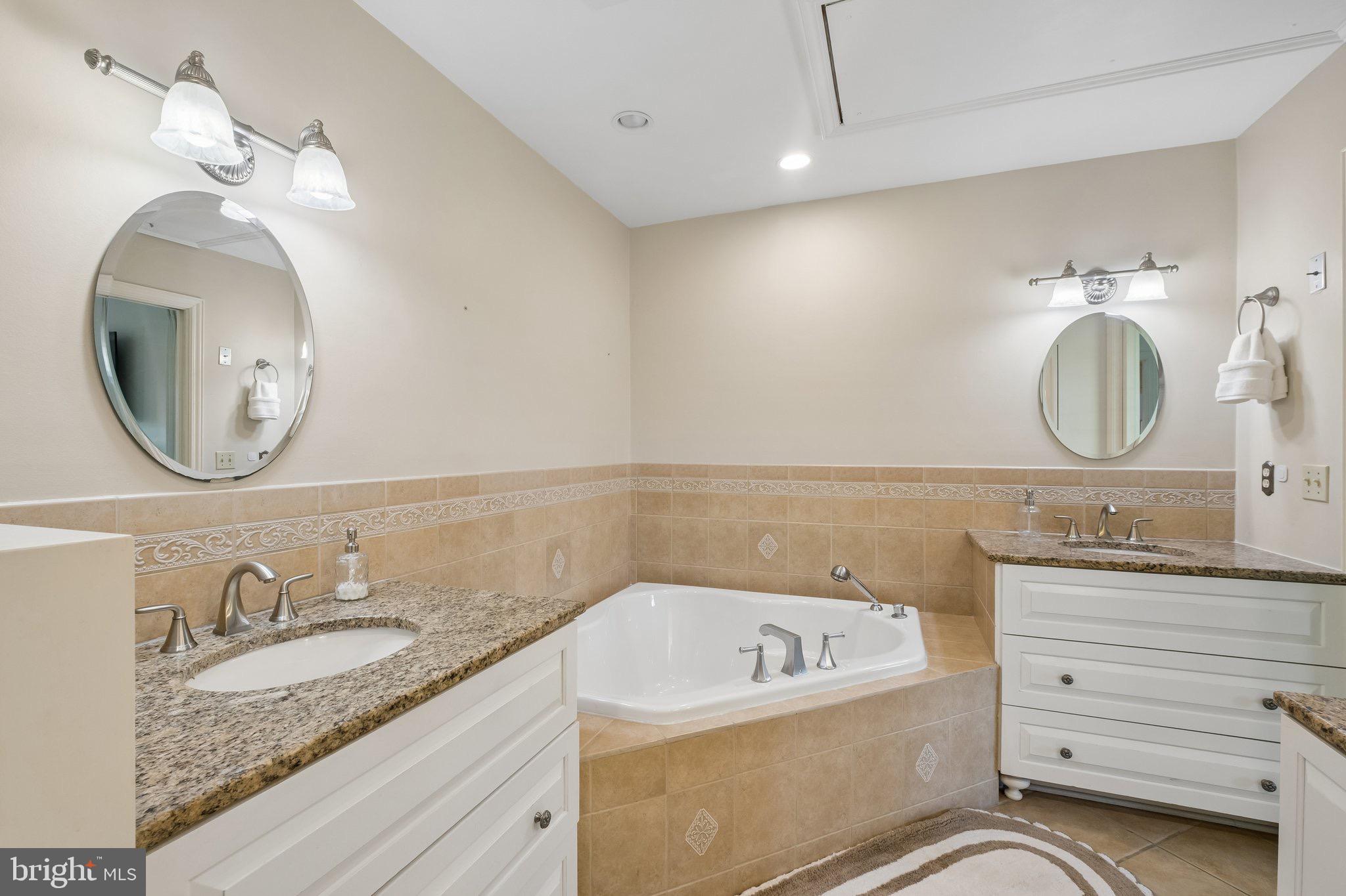 WOODBRIDGE MEADOWS - Residential