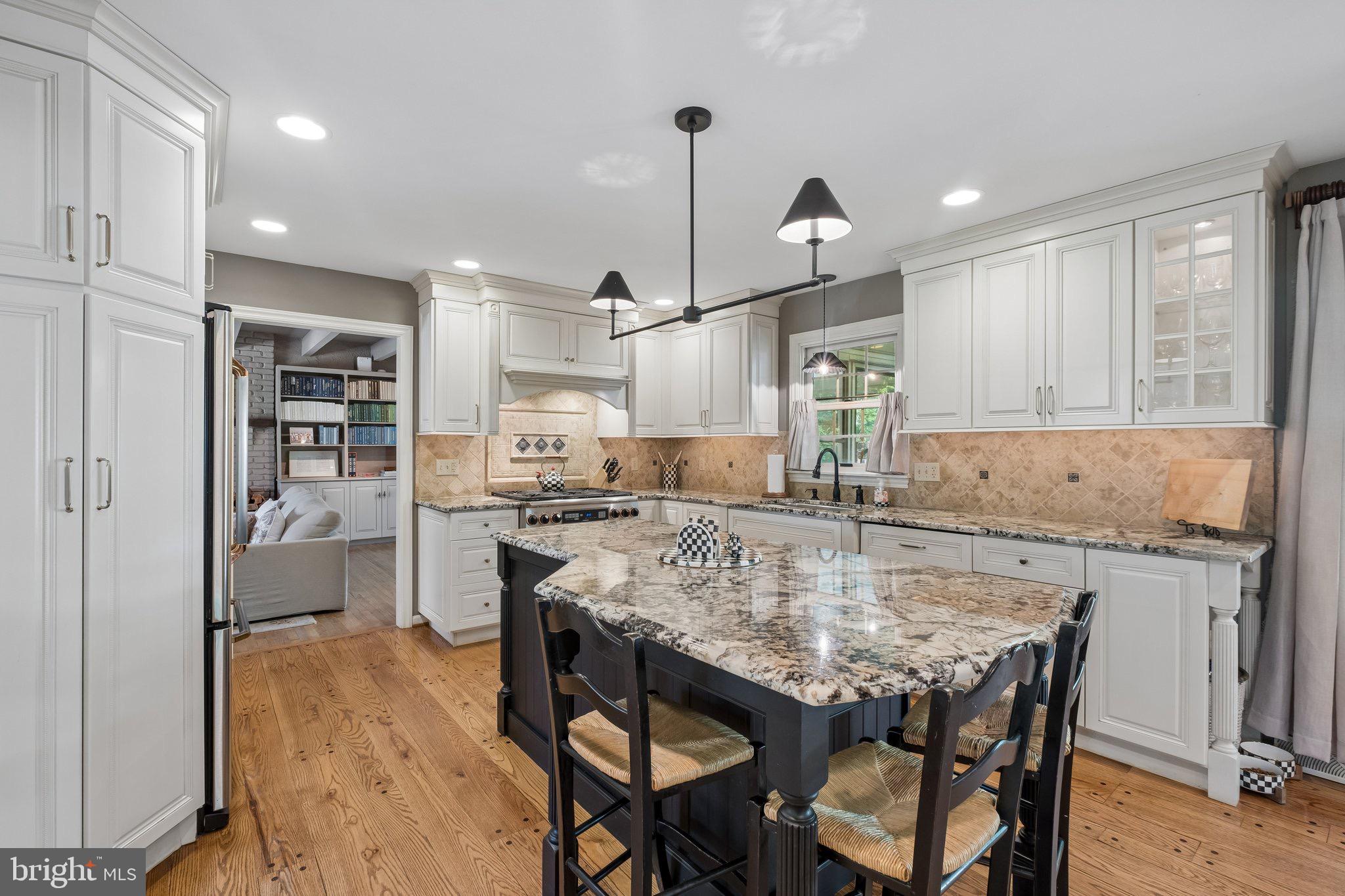 WOODBRIDGE MEADOWS - Residential