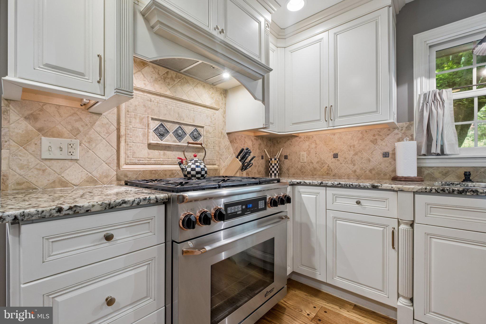 WOODBRIDGE MEADOWS - Residential