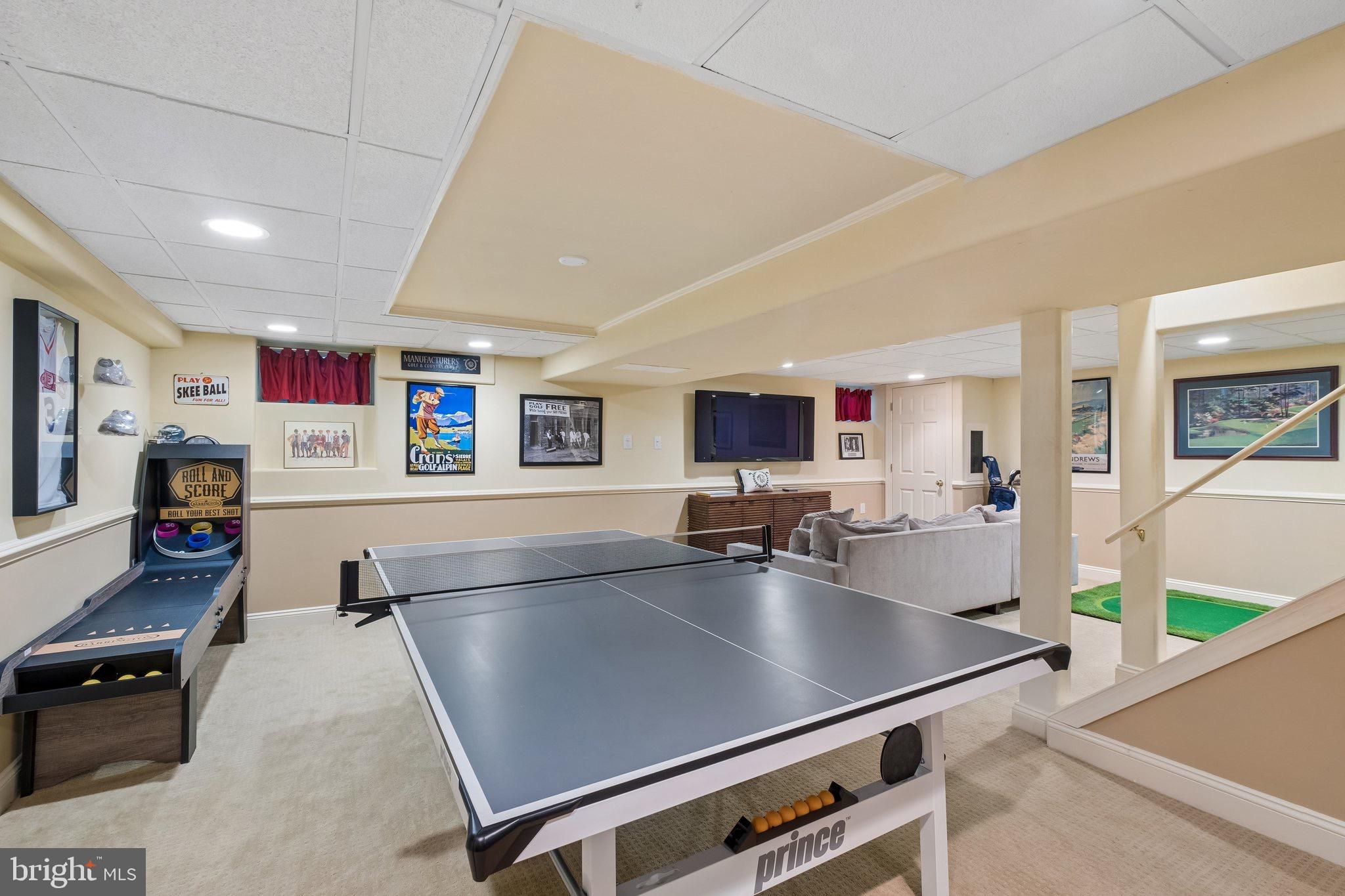 WOODBRIDGE MEADOWS - Residential