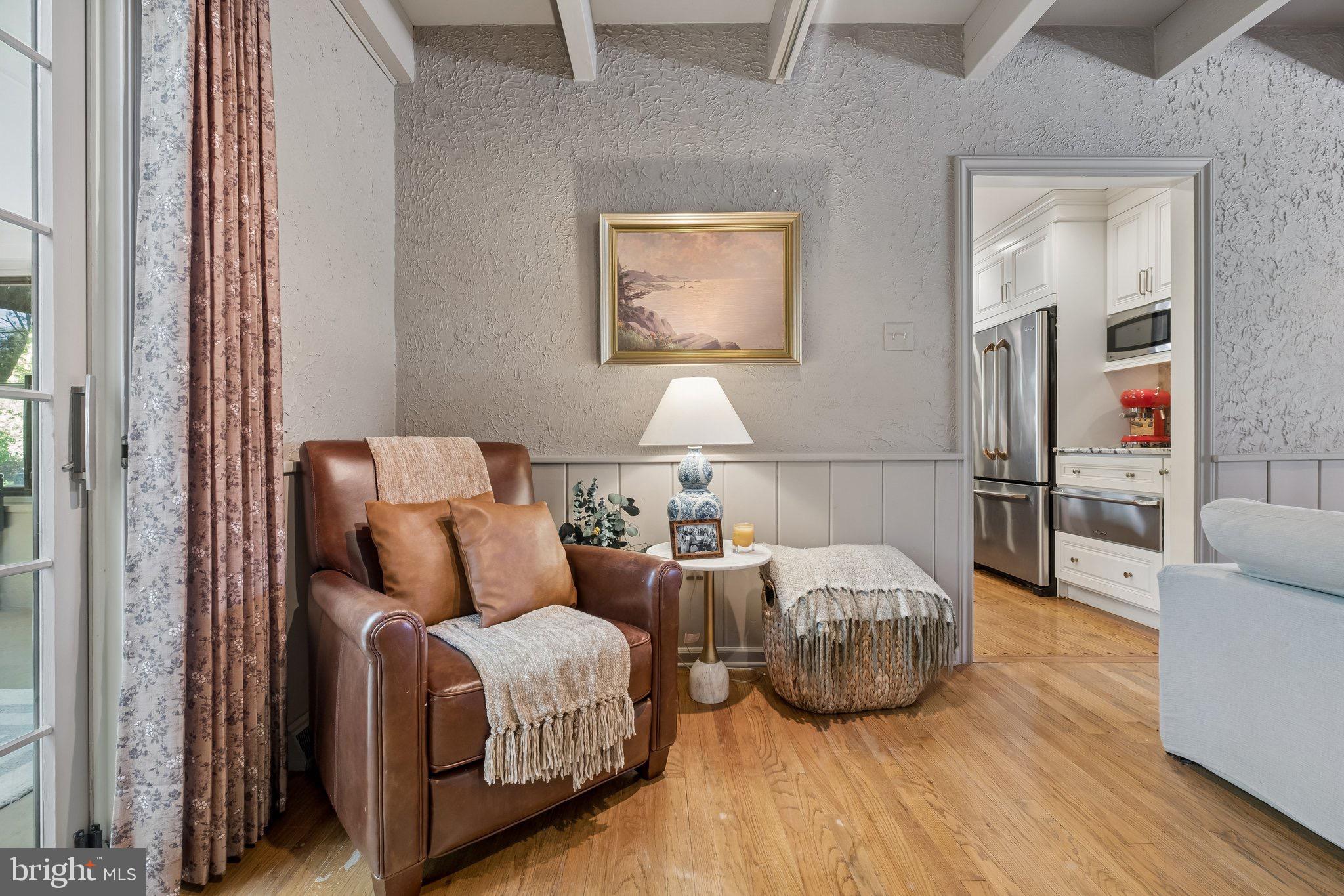 WOODBRIDGE MEADOWS - Residential