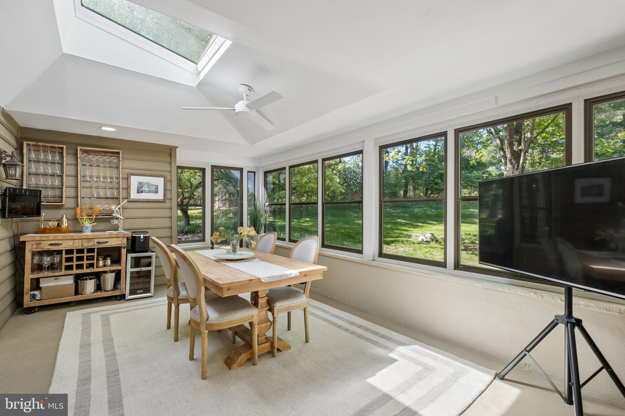 WOODBRIDGE MEADOWS - Residential
