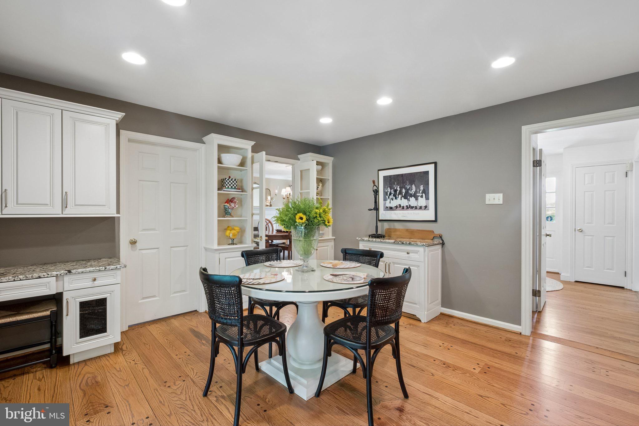 WOODBRIDGE MEADOWS - Residential