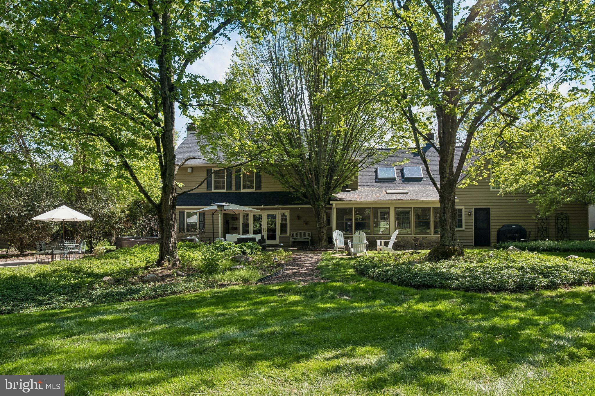 WOODBRIDGE MEADOWS - Residential