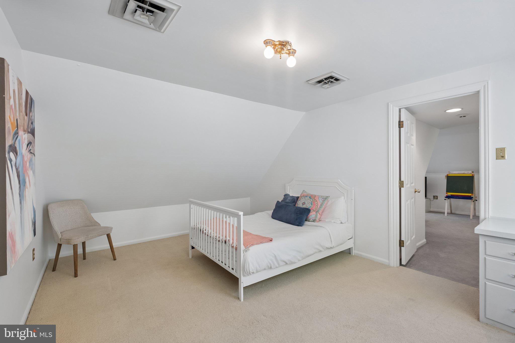 WOODBRIDGE MEADOWS - Residential